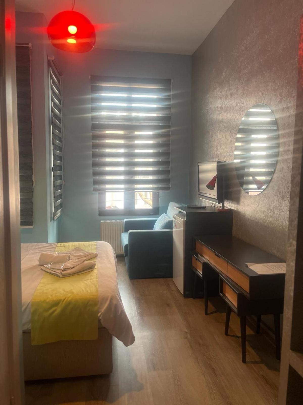 Cihangir Arya Boutique Истанбул Екстериор снимка